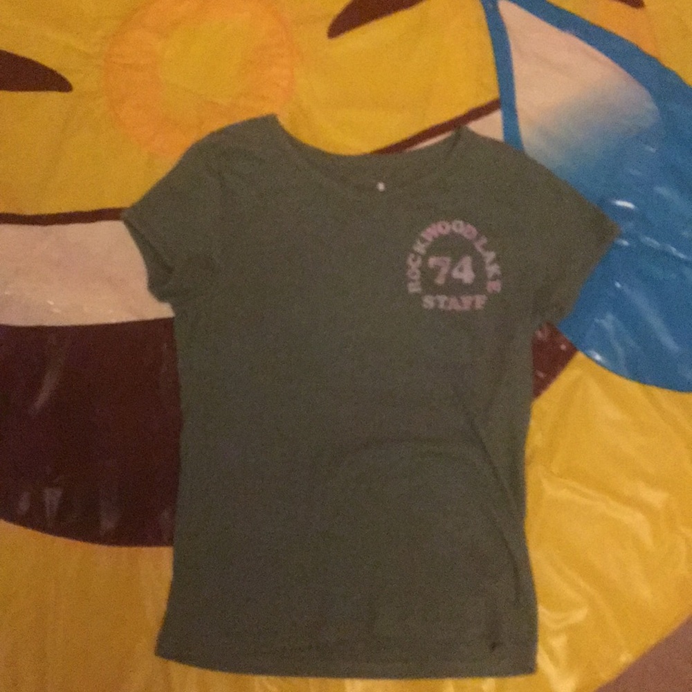 A&F Tee - Picture 2 of 2